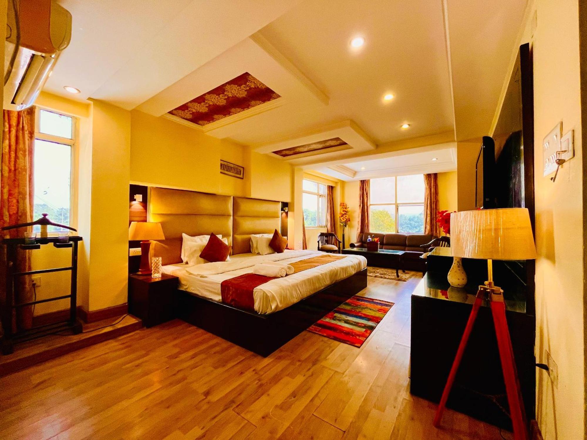 The Rio Lodge, Haridwār Exteriér fotografie